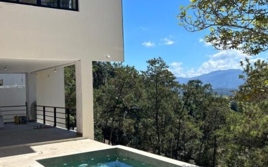 Acogedora Villa en Jarabacoa