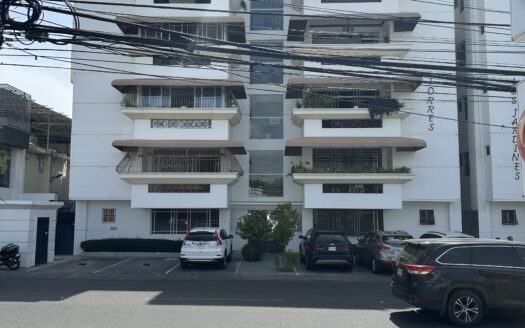 Apartamento en alquiler, Jardines Metropolitanos