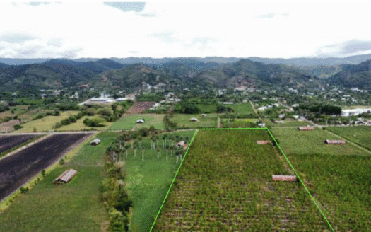 Finca en Moca, 40,000 mts con vocación residencial o comercial